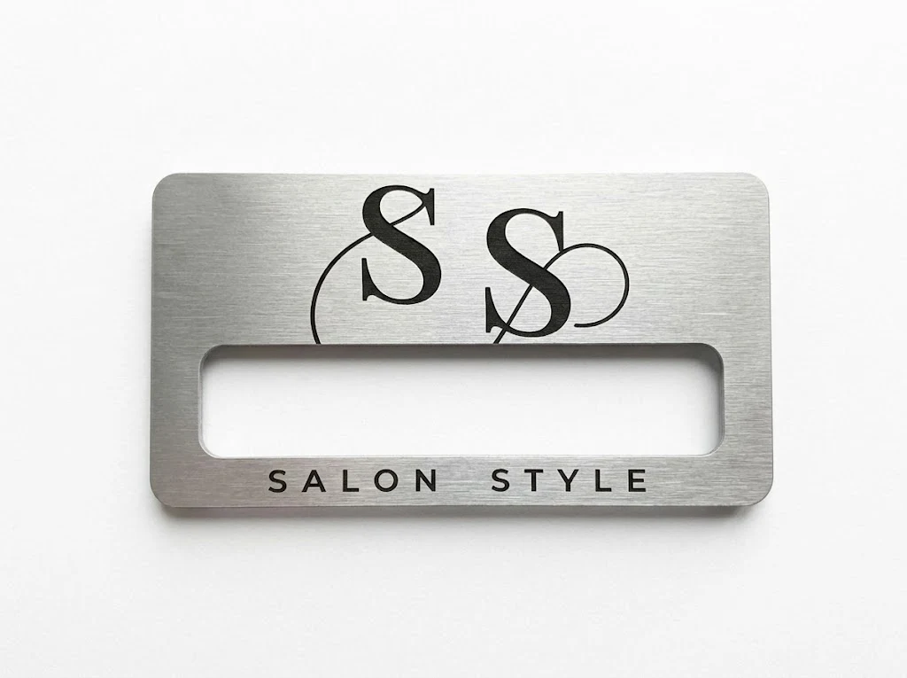 Срібні бейджі для салону краси «SS Salon Style»