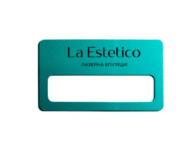 Бірюзові бейджі для центру косметології «La Estetico»